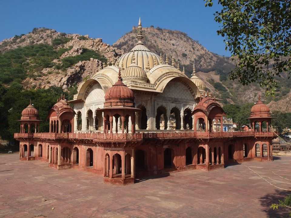 moosi-maharani-ki-chhatri-img